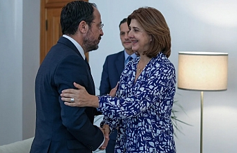 Kartları kapalı tutuyormuş