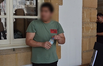 Özür diledi