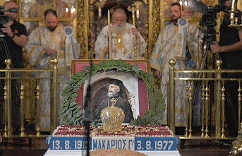 Makarios’un yolunda yürüyelim