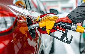 Akaryakıt fiyatlarına 6 TL daha zam geldi