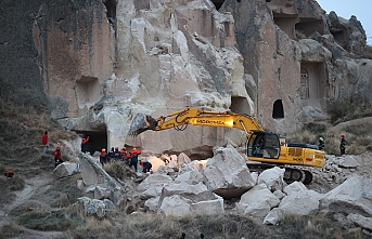 Kapadokya'da peribacası çöktü