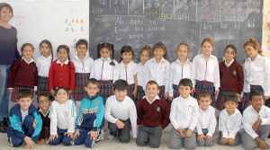 300 öğrenci  eğitim görüyor