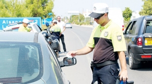 3 kişi tutuklandı