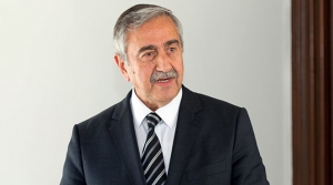 Akıncı imzalamadı