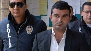Aşk gözünü kör etti