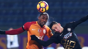 Aslan 1 puanı zor kurtardı: 2-2