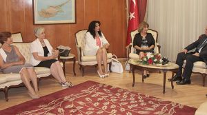Başbakan Özkan Yorgancıoğlu, İş Kadınları Derneği’ni kabul etti.