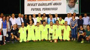 Dairelerde futbol hazırlığı