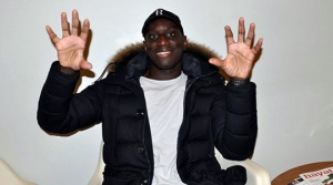 Demba Ba resmen açıklandı
