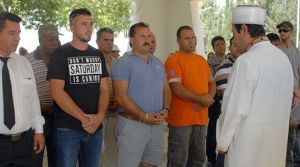 Eski muhtar Mustafa Taşanoğlu dualarla uğurlandı