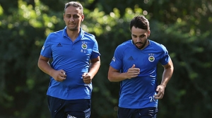 Fenerbahçe'de Volkan antrenmanda