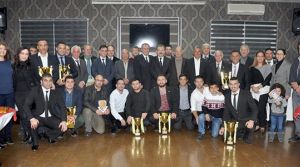  Güreşte ödüller sahibini buldu
