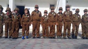 İzcilik kampında paylaşmayı öğrendiler