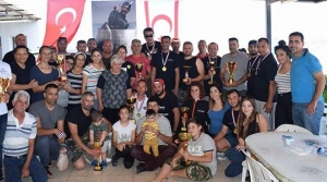 Kandili anısına daldılar