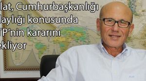 Kapıyı araladı