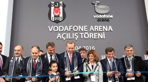 Kartal yuvasına döndü