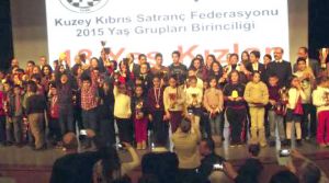  Küçükler şampiyonluk için yarışacak