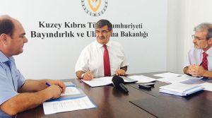 Lefkoşa - Güzelyurt anayolundaki 4 kavşağın aydınlatılması imzalar atıldı