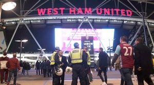 Londra'da futbol şiddeti