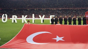 Rakip İzlanda hedef ilk galibiyet