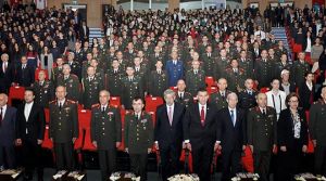 Şehitler saygıyla anıldı