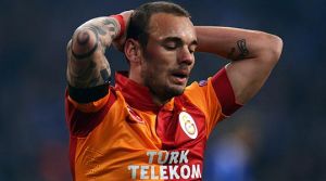  Sneijder belirsizliği sürüyor 
