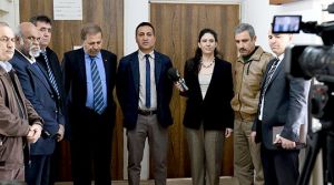 Usulsüzlüklerin  üzerine gidin