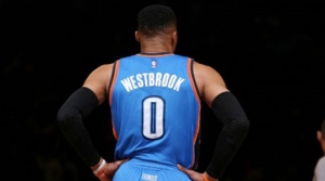 Westbrook rekorunu egale etti