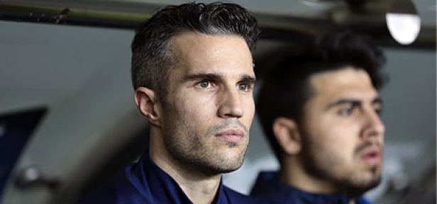 Van Persie defteri kapandı 