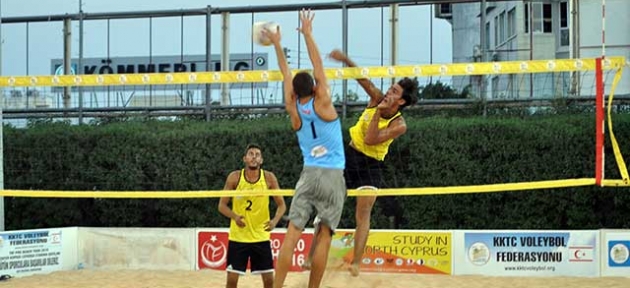 Voleybol Şöleni Arena’da başladı