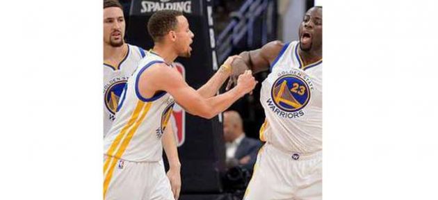 Warriors efsane olma yolunda