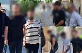 Telefonları incelemede