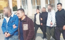 Benzinle ateşlediler