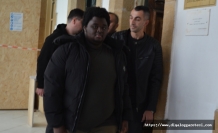 Telefonu inceleniyor