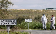 Hayvancılar yolu kapadı