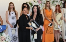 Kıbrıs Türk kültürü modayla buluştu