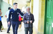 7 yıl süreyle gizlendi