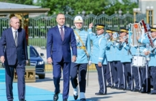 Törenle karşılandı