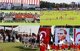 Ulu Önder Mustafa Kemal Atatürk’ün 104 yıl önce tüm dünya çocuklarına armağan ettiği bayram, KKTC’de de coşkuyla kutlandı
