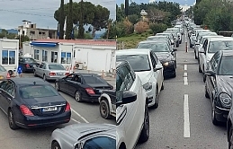 Kıbrıslı Rumların kuzeye geçişlerinde yüzde 8’den fazla azalma oldu