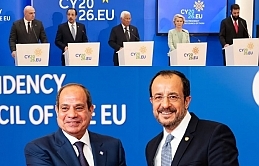 AB liderler zirvesine ev sahipliği yapan Rum Yönetimi; Mısır, Ürdün ve Suriye liderlerini de yanına aldı