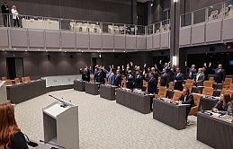 Yurt dışındaki finansal varlıkların ekonomiye kazandırılmasını öngören yasa KKTC Meclisi’nde oy çokluğuyla kabul edildi