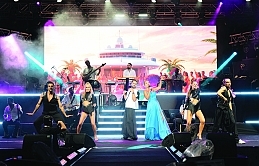 Merit Park sahnesinde buluşan Demet Akalın ve Sefo hafızalara kazınacak bir konser deneyimi yaşattı