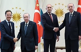 Mark Rutte'yi kabul eden Cumhurbaşkanı Erdoğan NATO Liderler Zirvesi'nin hayırlara vesile olmasını diledi