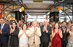 Başbakan Üstel UBP'nin 18 belediye başkan adayı resmen açıklarken iddialı konuştu