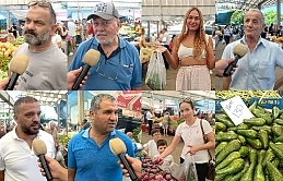 Çarşamba pazarına gidenler, özellikle meyve fiyatlarındaki artış karşısında şaşırıp kaldı