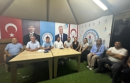 Arıklı, görevden alınmasının ardından parti meclisini toplayarak hükümetten çekilme kararı aldıklarını duyurdu