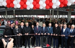 Kılıçlar çekildi