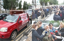 Saraya tabut taşındı