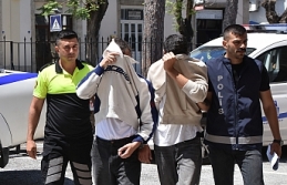 İki kişi tutuklandı